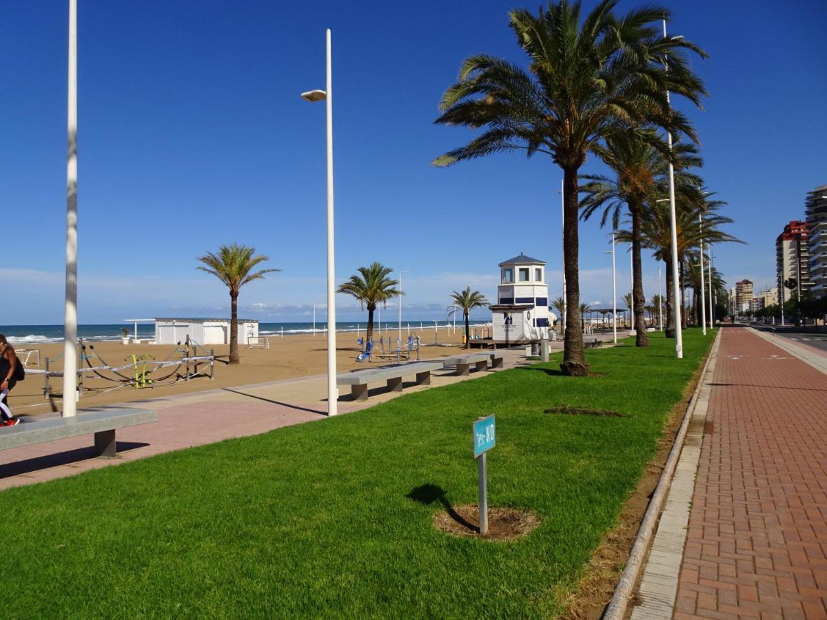 Universidad Del Mar - Alquiler Solo Familias Gandia Bagian luar foto