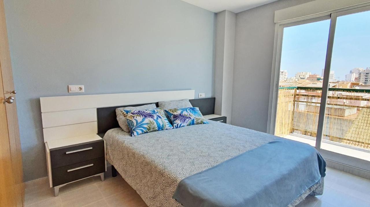 Universidad Del Mar - Alquiler Solo Familias Gandia Bagian luar foto
